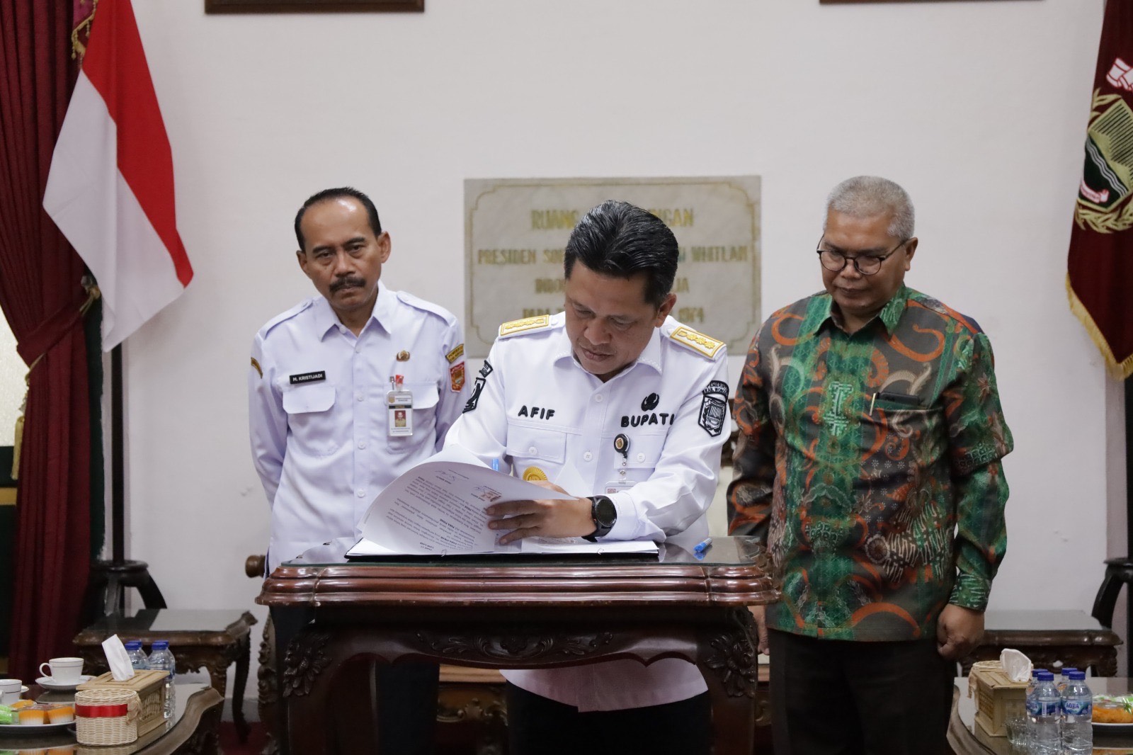 Perkuat Sinergi Pendidikan Demokrasi, Pemkab Wonosobo MoU dengan KPU dan Bawaslu